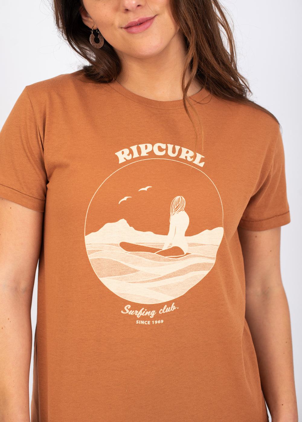 SAVE BIG on Re-Entry Crew Neck Tee in Light Brown by Rip Curl Rip Curl .  Shop for the best items at a great price and get outstanding service